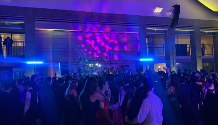A beautiful view of seniors celebrating at this year's prom