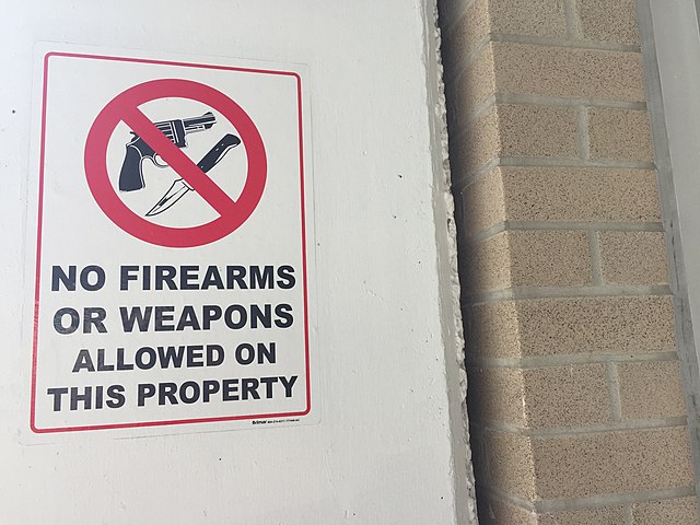 No+Weapons+sign